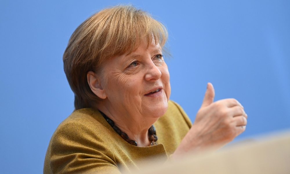 Merkel, se approvato dall’Ema sì ad accordi sullo Sputnik