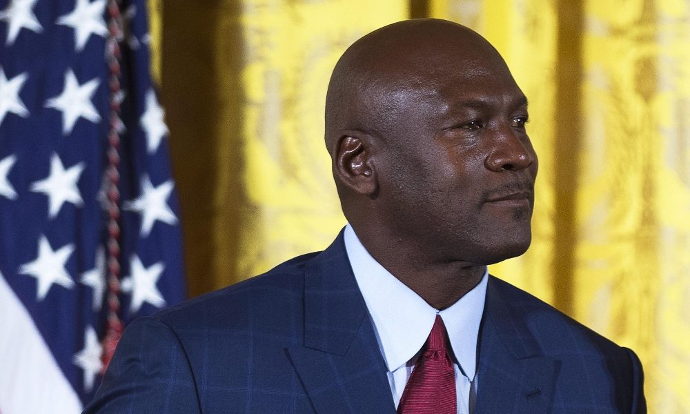 Michael Jordan dona 100 mln di dollari