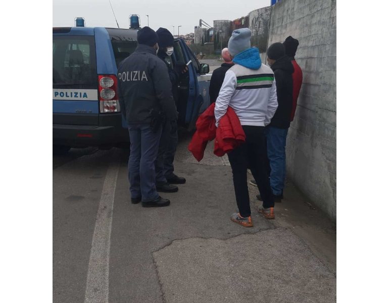 Migranti:individuate e soccorse 2 famiglie a confine Trieste