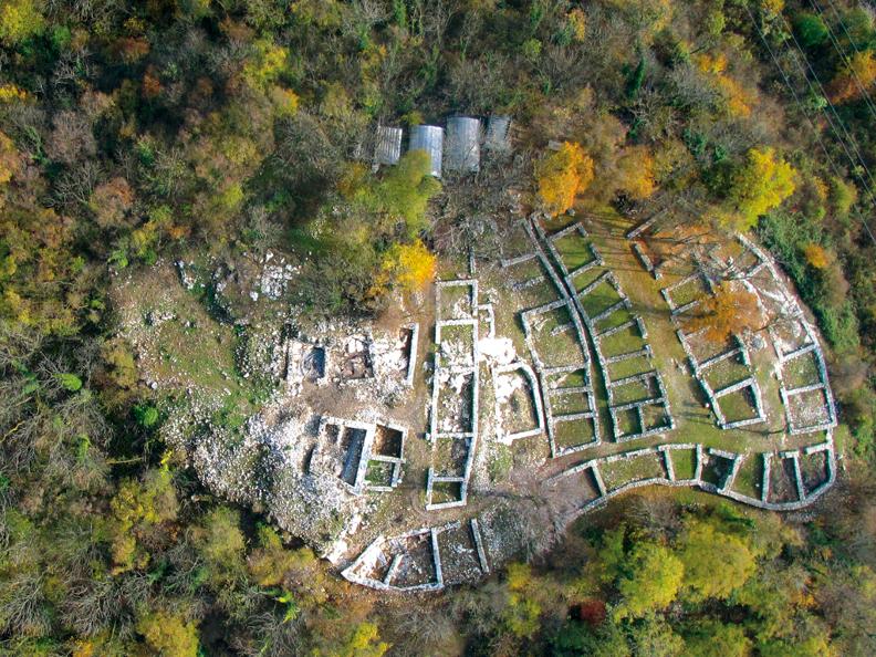 Con l’Archeologica al parco di Tremona