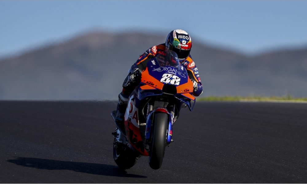 Moto: Portimao; Oliveira vince in casa l’ultima gara MotoGP