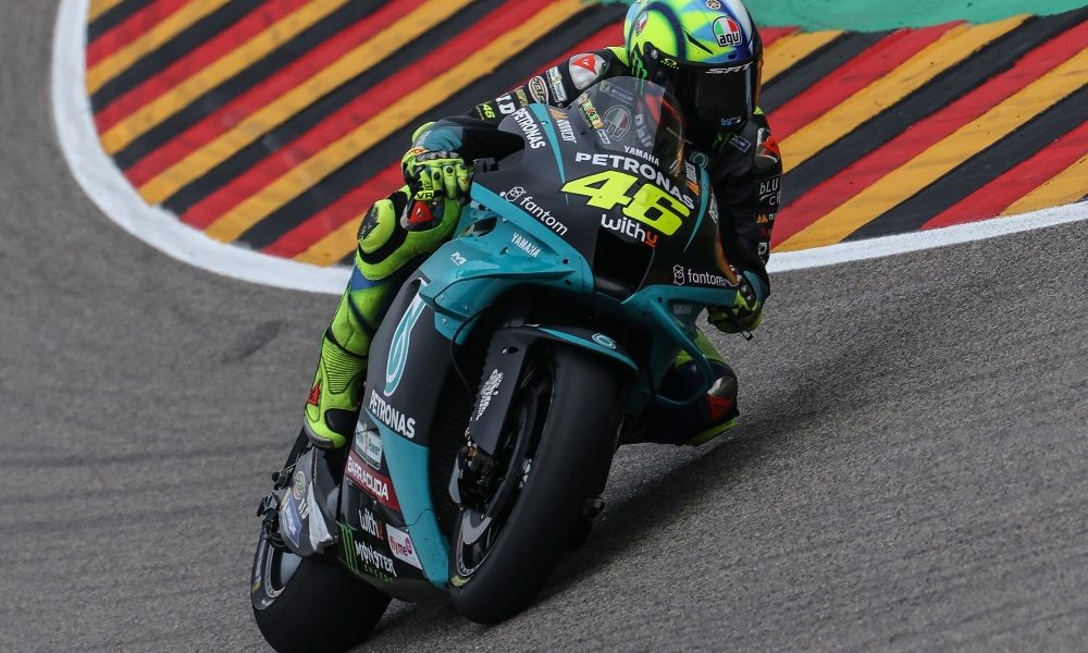 Moto: Rossi “futuro? Ci penso nella pausa estiva”