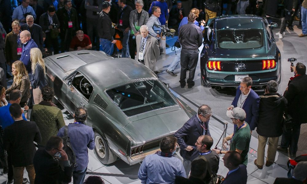 Mustang di Bullitt venduta a 3,7 mln dlr