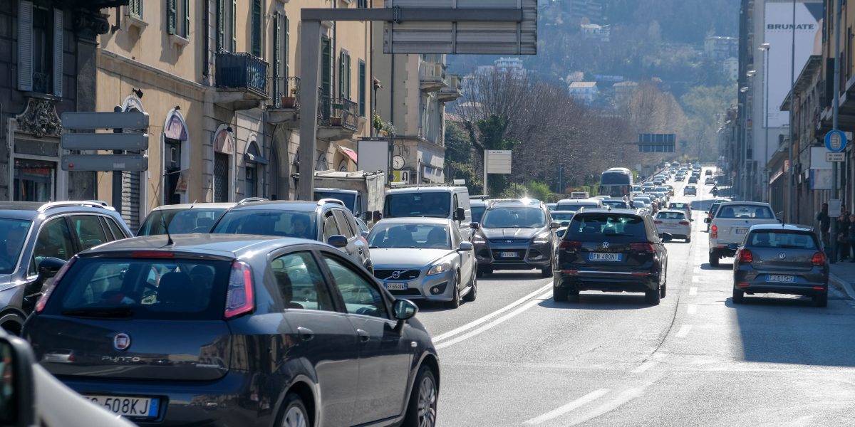 L’appello di Pontiggia (Bcc Brianza e Laghi): «Camera di Commercio cabina di regia per la nuova mobilità tra Como e Lecco».