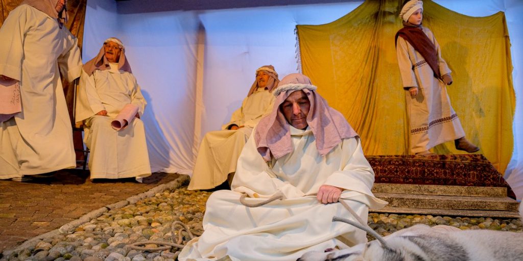 Il presepe vivente di Argegno saluta il 2020 nel segno della fede