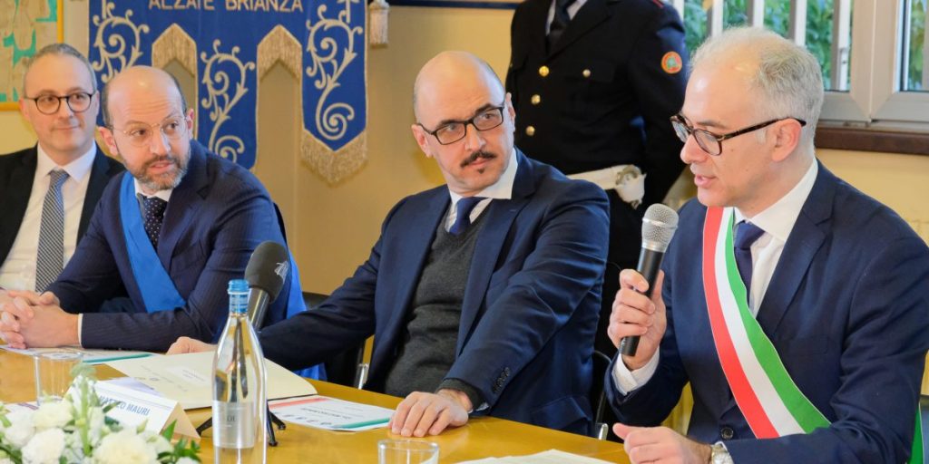 Il viceministro dell’Interno Matteo Mauri a Como. Incontro con i sindaci e il mondo economico e sociale
