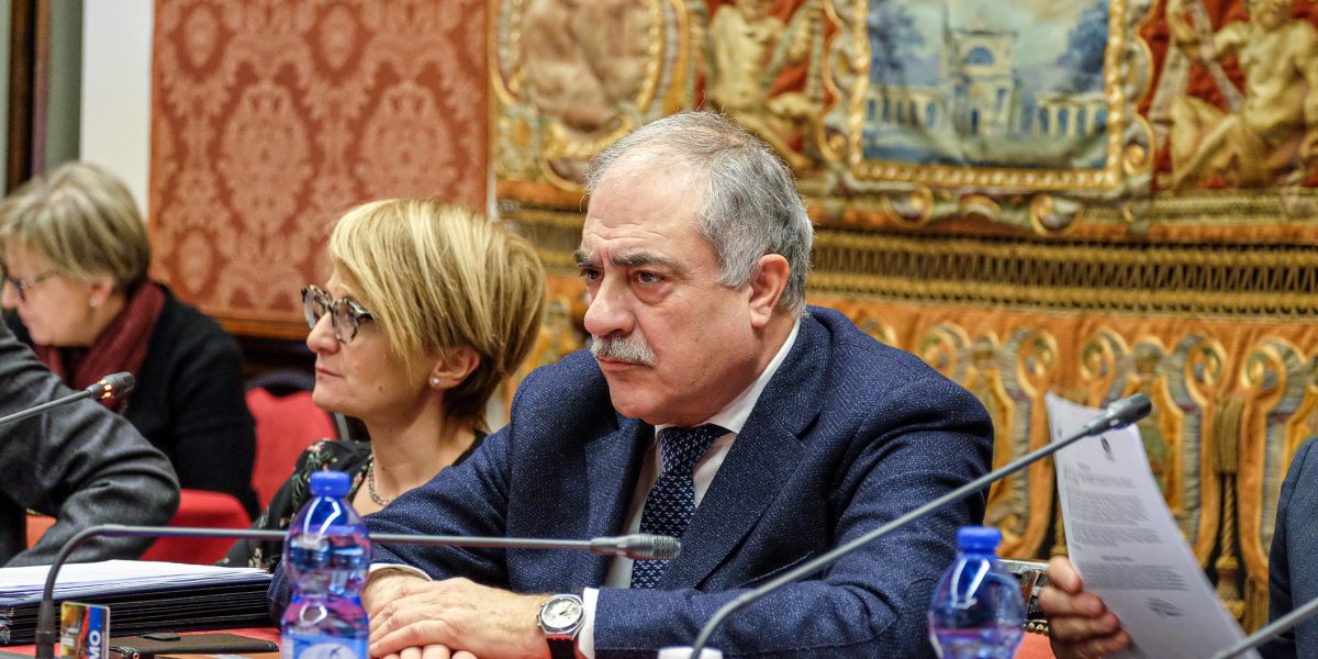 Gestione del dopo Galli e dubbi sul futuro, il Landriscina bis frena i malumori a Palazzo