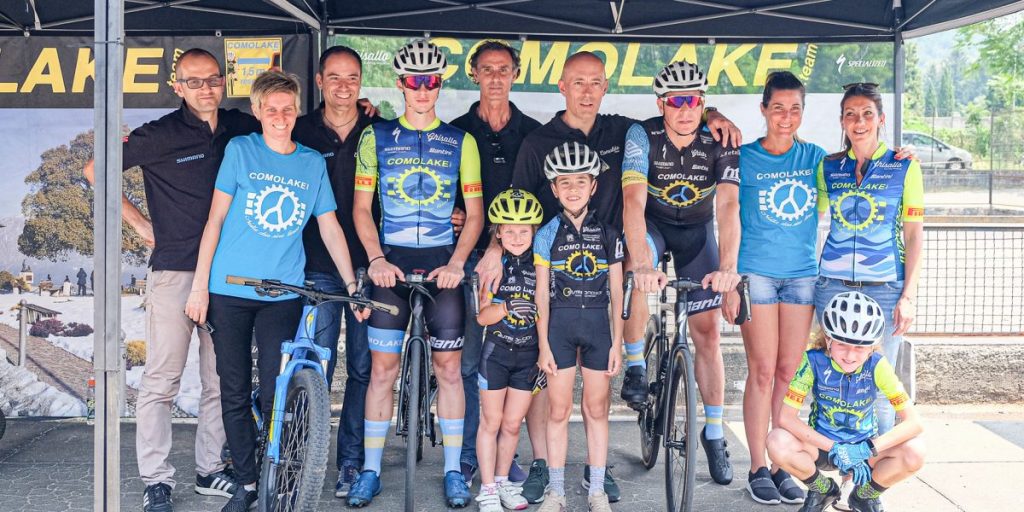 In bicicletta attorno al Lario di giorno e di notte: partita la staffetta del Comolake Team
