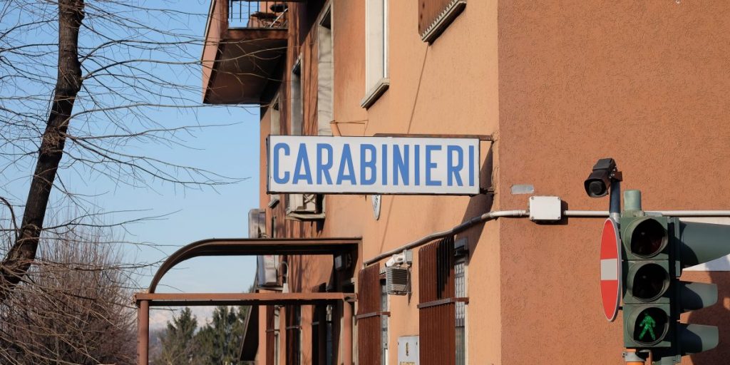 Accoltellò il cugino dopo una lite: patteggia