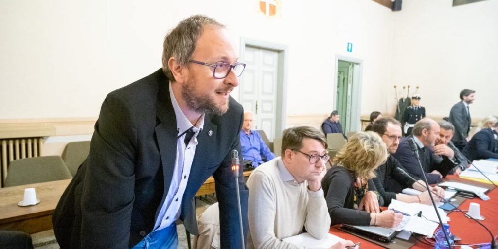 Bottiglie di plastica, bocciata mozione pentastellata