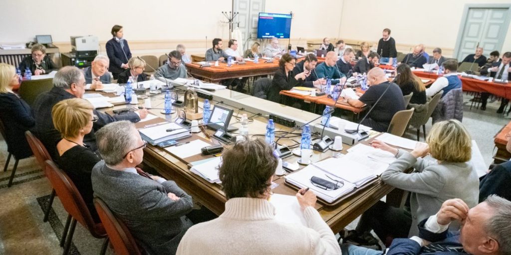 Regolamento di polizia locale, per Civitas la maggioranza non esiste più