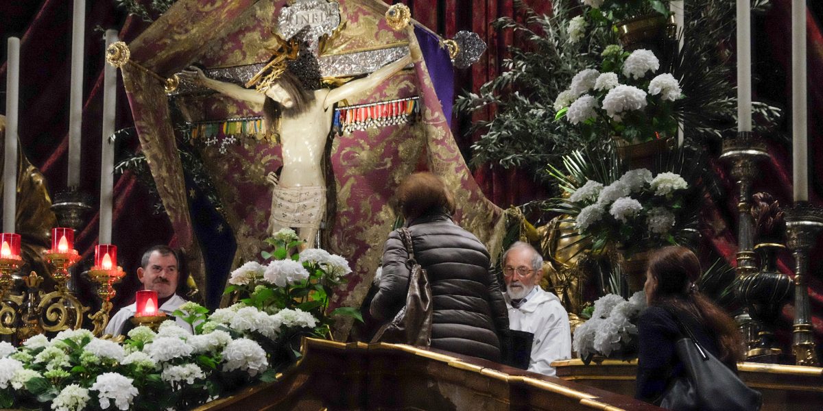 Como può tornare a pregare il suo Crocifisso
