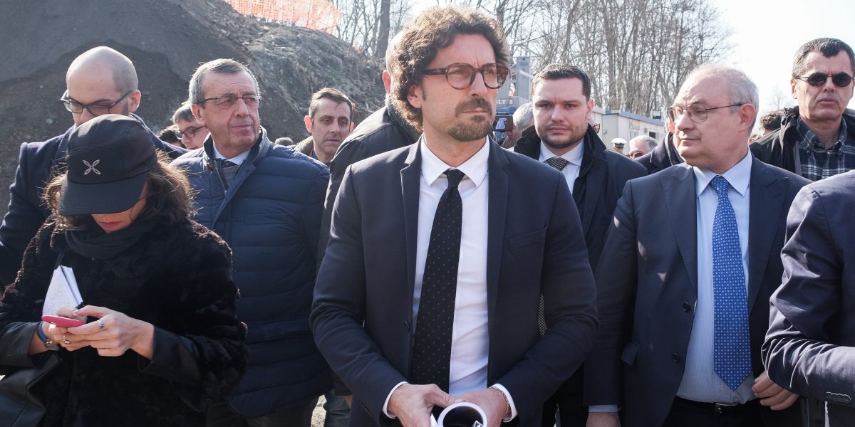 Incidente ferroviario a Inverigo: le parole del ministro Toninelli