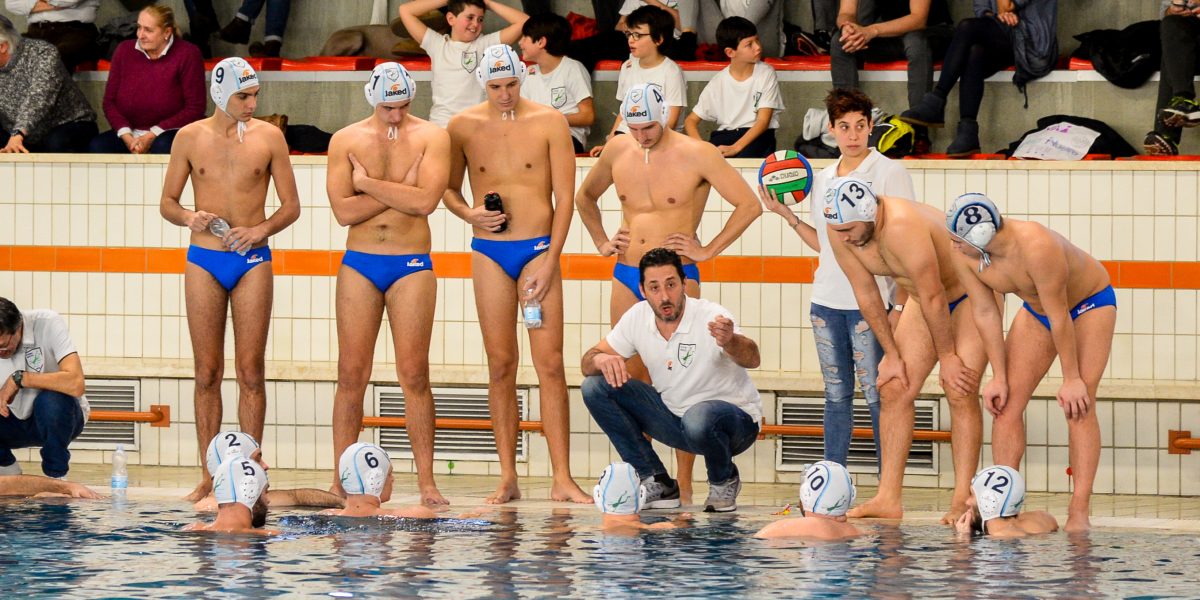 La Como Nuoto ritrova il successo con un grande rush finale