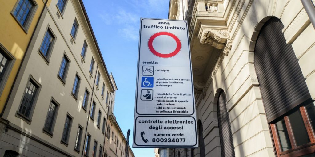 Accesso Ztl e sosta libera, proroga fino al 15 aprile
