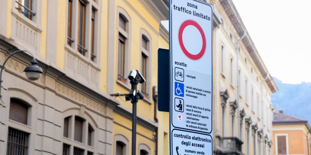 Città murata, la giungla dei parcheggi. Pochi controlli