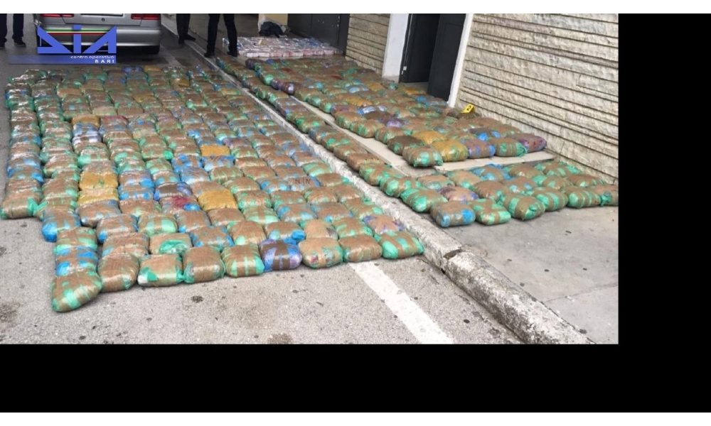 Narcotraffico tra Albania e Puglia, arrestati due latitanti
