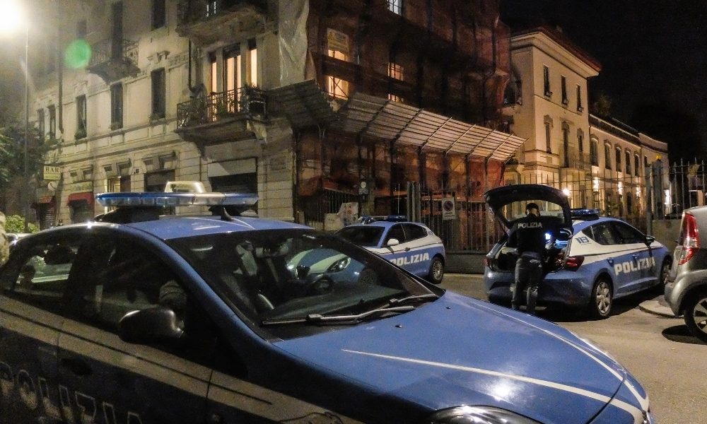 Nasconde cocaina in mascherina, preso pusher in monopattino