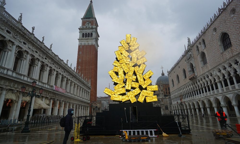 Natale: i viaggi “mancati” fanno perdere 10,3 mln turisti