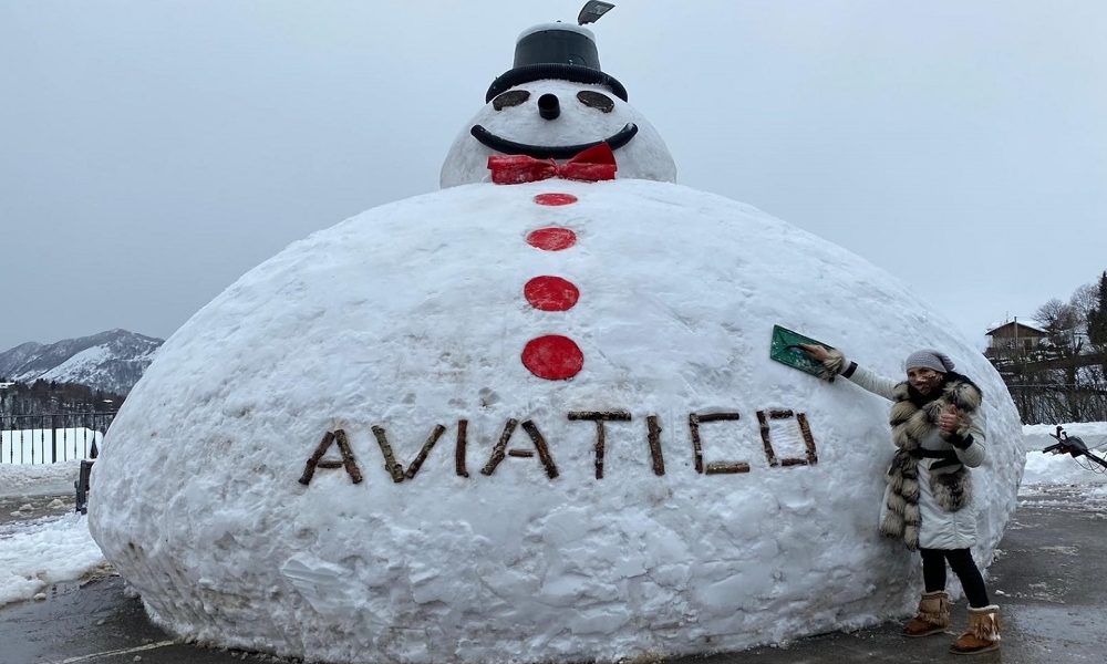 Natale: in Valseriana pupazzo di 5 m con 200 quintali neve