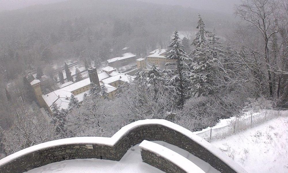 Neve in Toscana, anche in zone terremoto