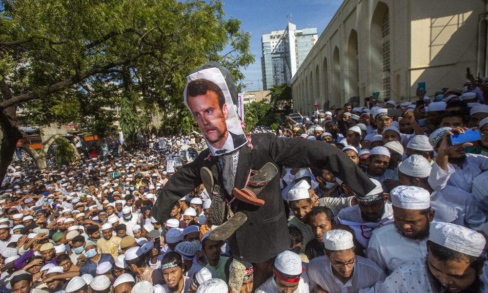 Nizza: 50mila manifestanti in Bangladesh contro la Francia