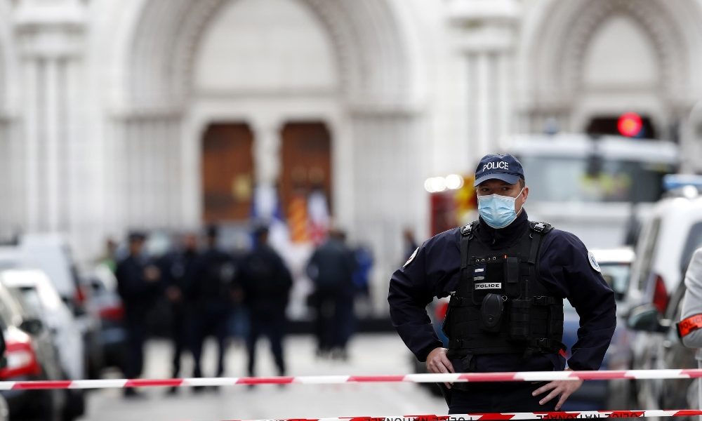 Nizza: Procura Bari indaga per associazione terroristica