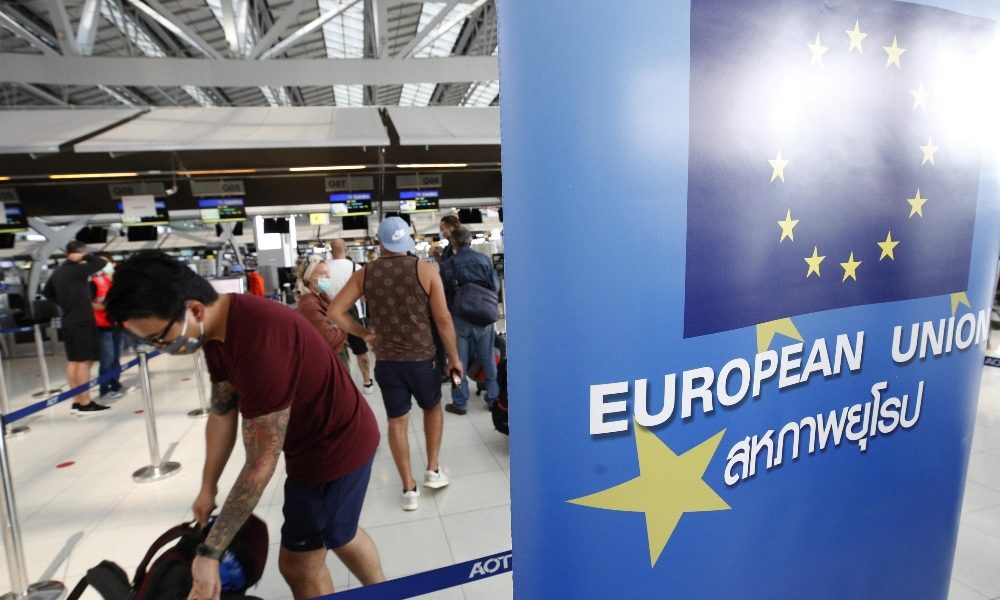 Nulla di fatto Eurogruppo, spread a 214