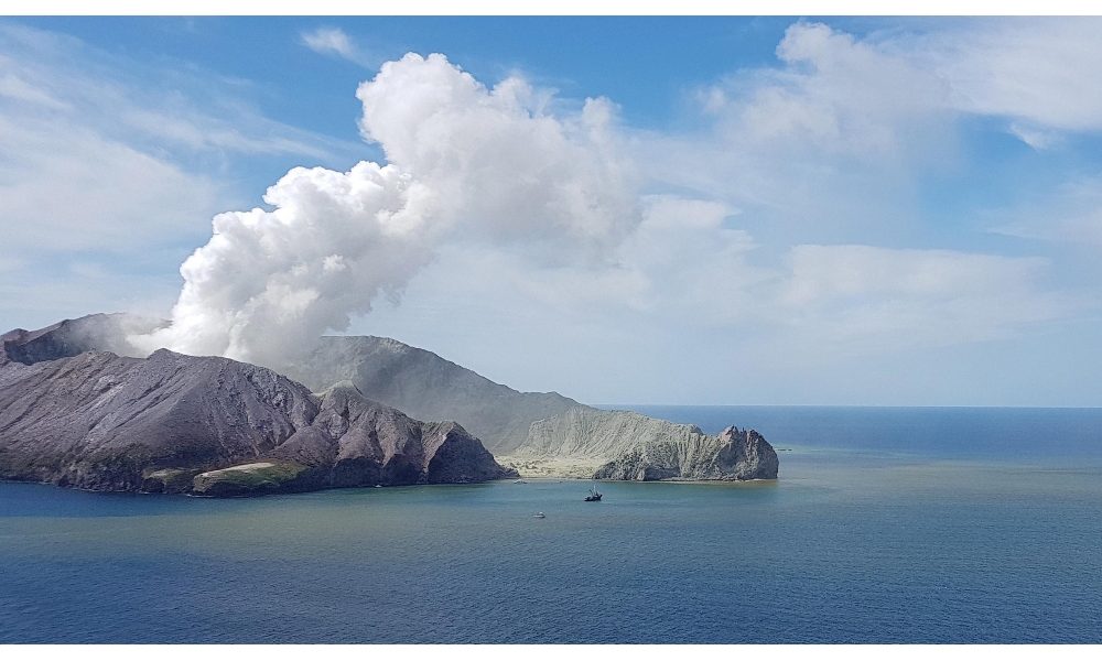 Nuova Zelanda, vulcano riprende attività
