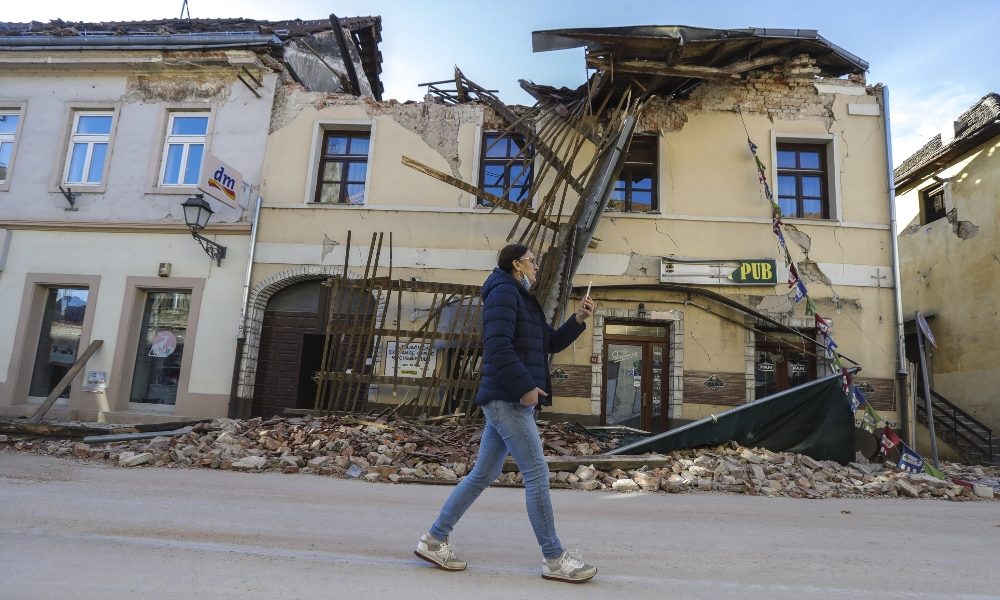 Nuove scosse di terremoto in Croazia, torna la paura