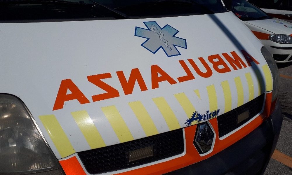 Omicidio a Bari: ragazza 17enne confessa, l’ho ucciso io