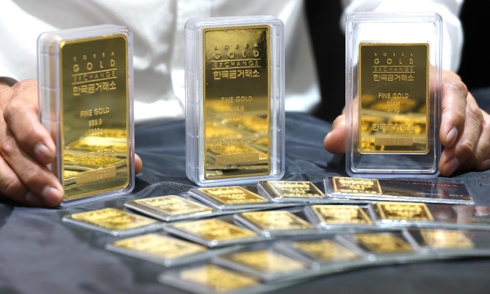 Oro: arretra dello 0,4% a 1.459 dollari