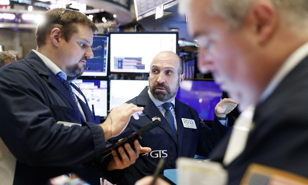 Oro: poco mosso a 1.577 dollari l’oncia