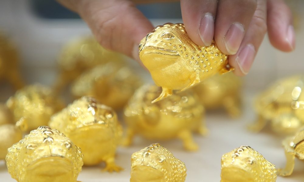 Oro: prezzo in lieve rialzo a 1.751 dollari l’oncia