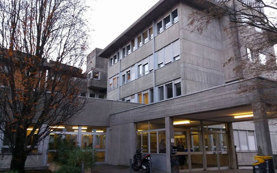Ricoverata a Gravedona ubriaca: paura per una ragazzina di 13 anni