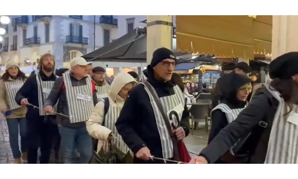 Ospedale Novara sospende ideatrice corteo anti-Green pass