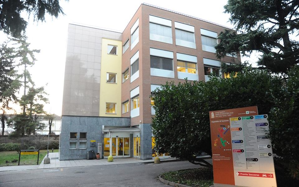 Morti sospette all’ospedale di Saronno. Leonardo Cazzaniga risponde in aula