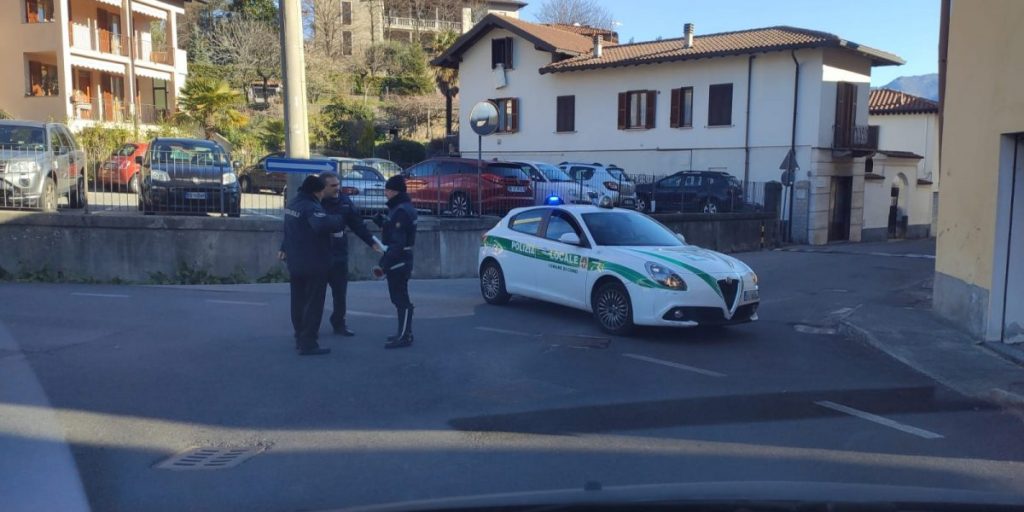 Autocarro in panne, questa mattina via XXVII Maggio chiusa. Caos anche sulla Napoleona per un incidente
