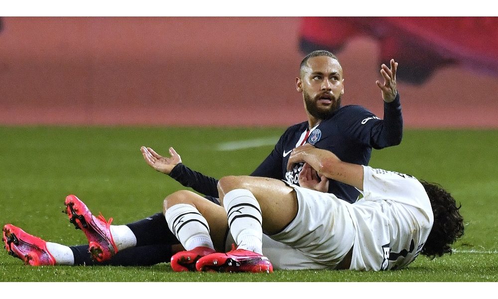 PSG: Neymar espulso, polemiche sul Carnevale