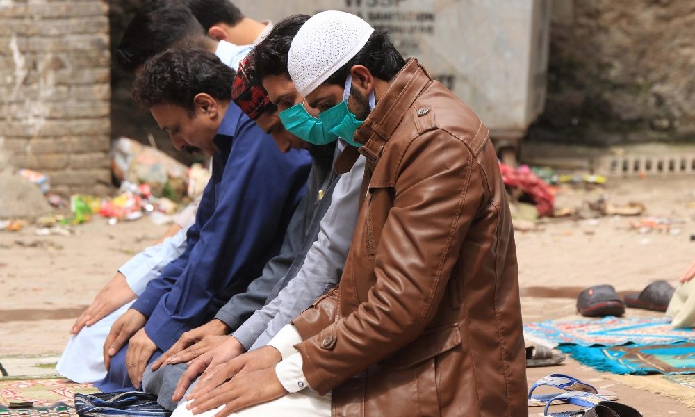 Pakista: 2.458 casi