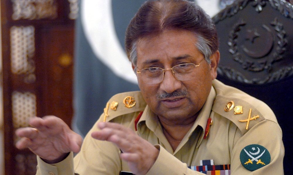 Pakistan: Musharraf condannato a morte