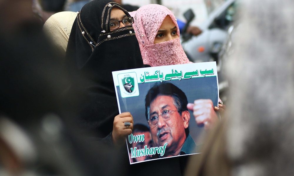 Pakistan annulla pena morte a Musharraf