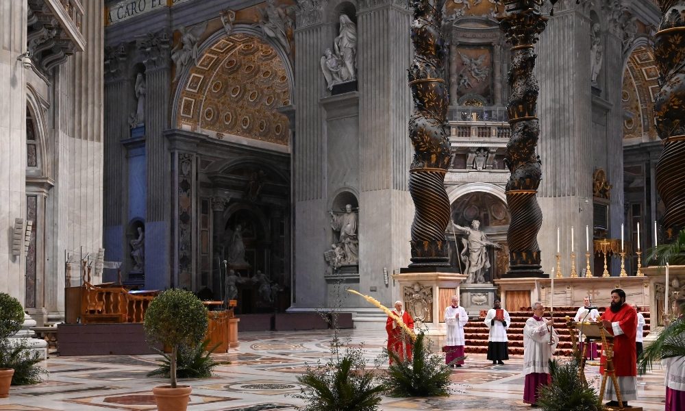 Papa: certezze sgretolate ma ‘coraggio!’