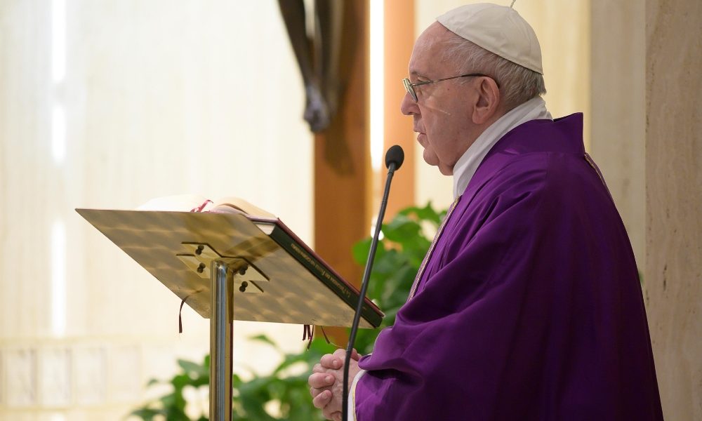Papa rinvia viaggio apostolico a Malta