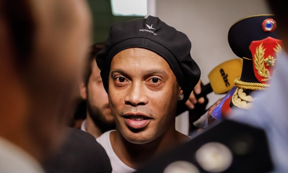 Paraguay: Ronaldinho di nuovo arrestato