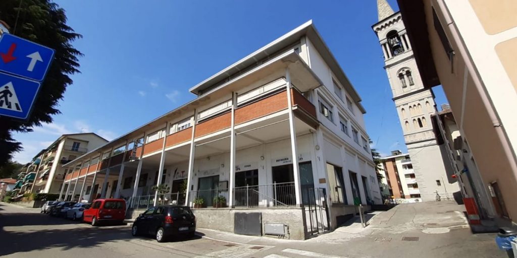 Furti e aggressioni in parrocchia a Rebbio: la Procura chiede il giudizio per un 22enne