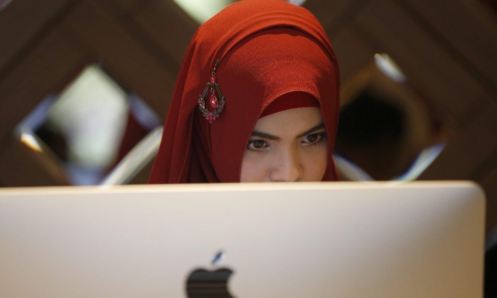 Parte da Italia la Amazon per musulmani