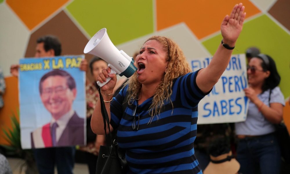 Perù: sterilizzazioni forzate, sospeso processo a Fujimori