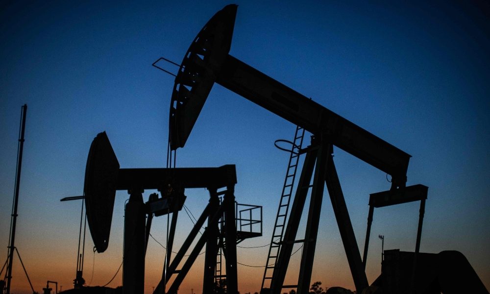 Petrolio: avvio in calo, Wti a 53,05 dollari