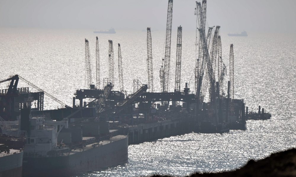 Petrolio: chiude in rialzo a Ny, a 38,94 dollari